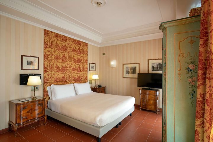 Room 38 of 98