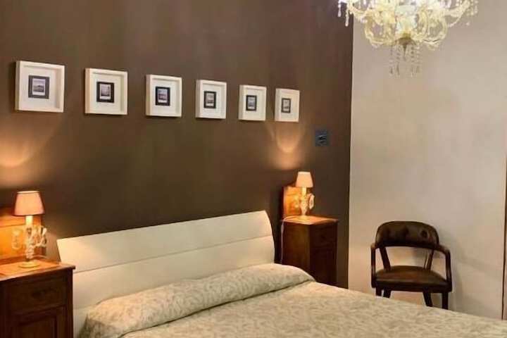 Room 8 of 67