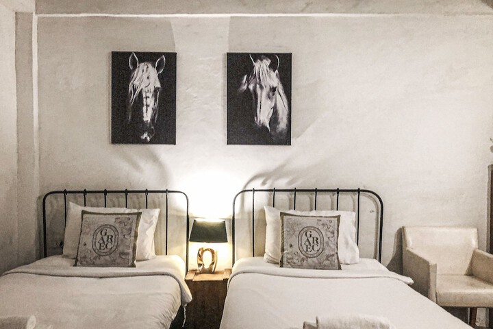 Room 5 of 84