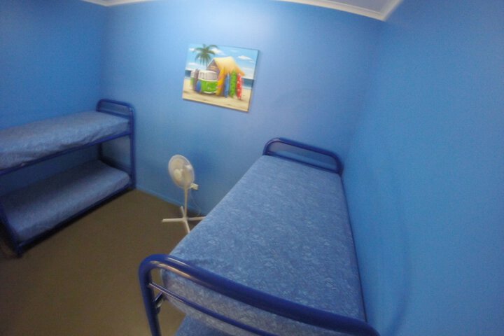 Room 10 of 39