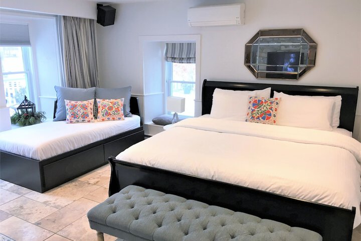 Room 3 of 45