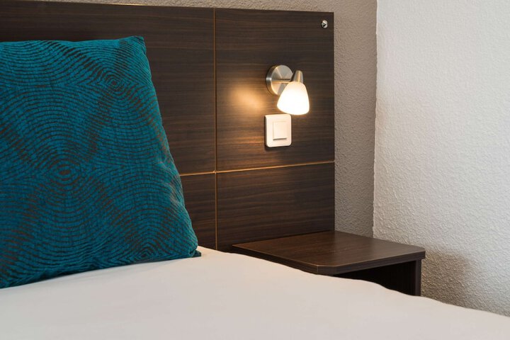 Room 25 of 54