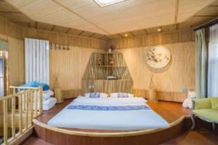 Room 21 of 23