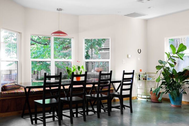 Breakfast/Coffee Service 25 of 34