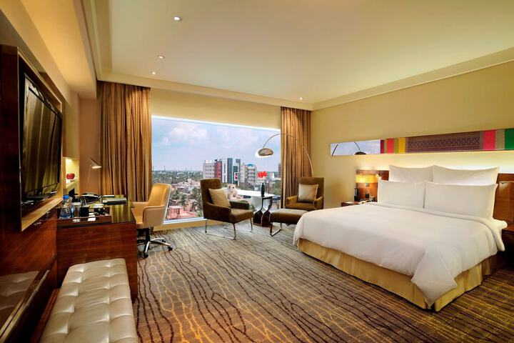 Room 10 of 70