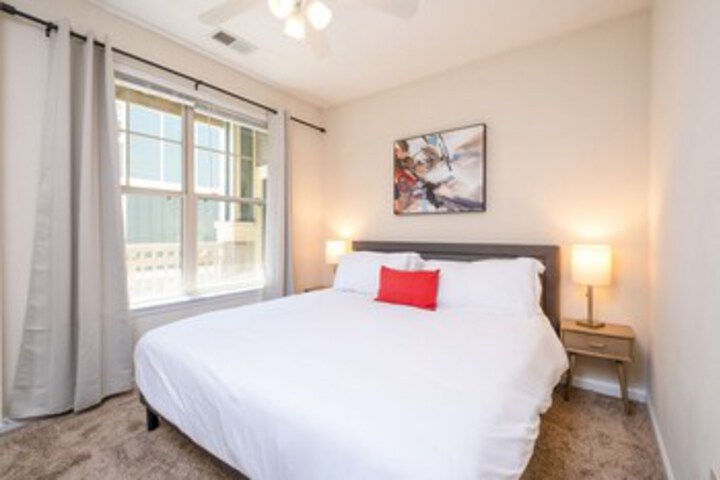 Room 80 of 82
