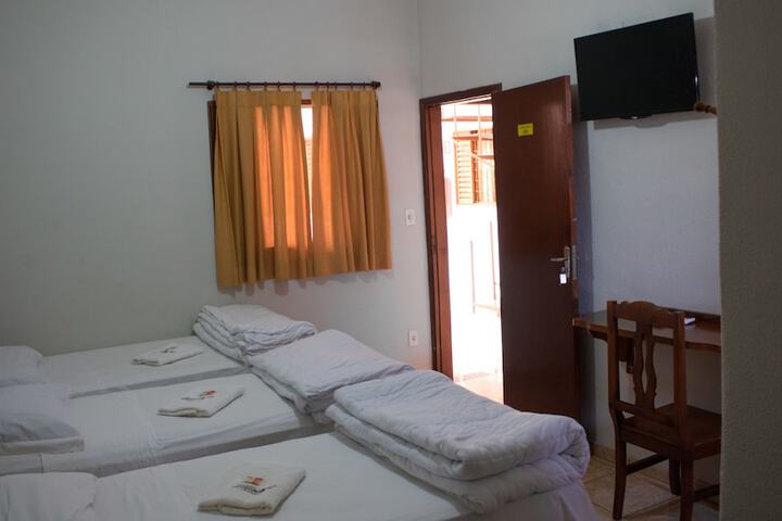 Room 29 of 40