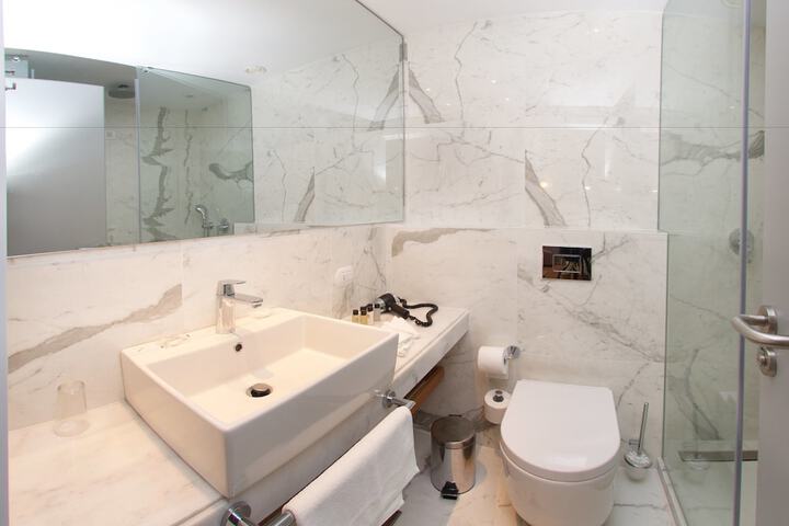 Bath Amenities