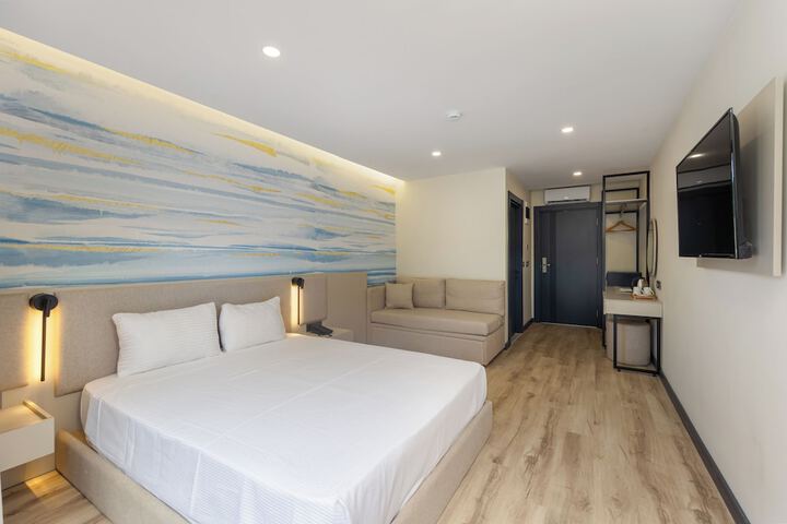 Room 78 of 111