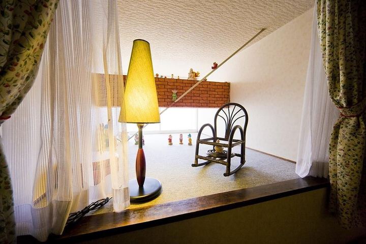 Room 15 of 64