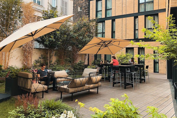 Hotel Exterior 51 of 58