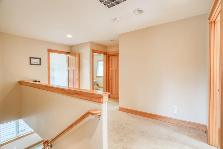 Room 5 of 23