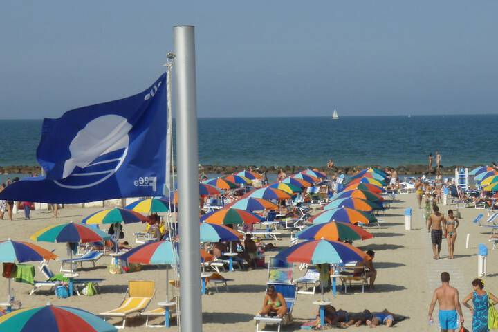 Beach 69 of 75