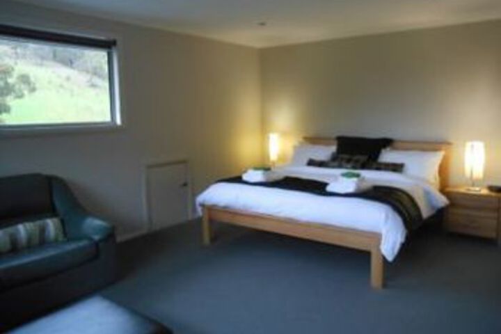 Room 8 of 26