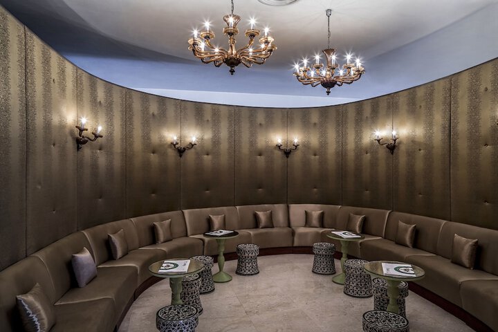 Guest Lobby