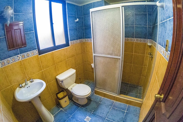 Room 8 of 27