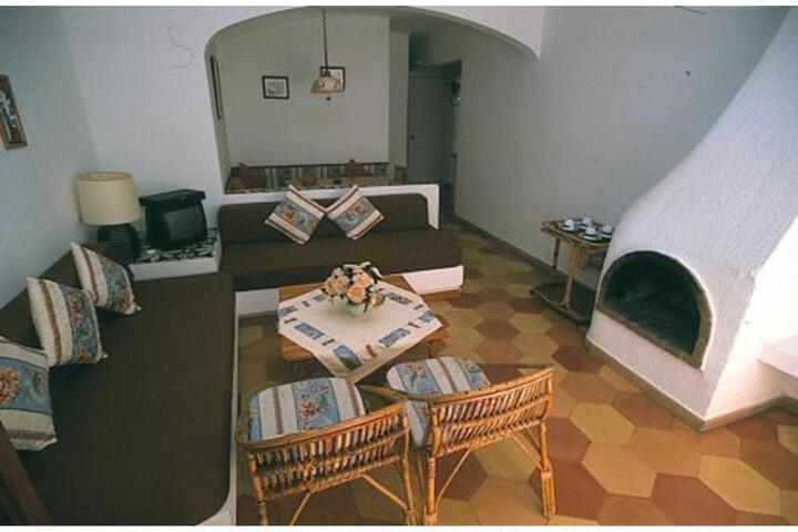 Room 12 of 12