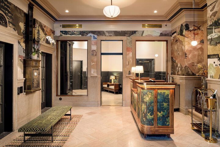 Hotel Interior 24 of 30