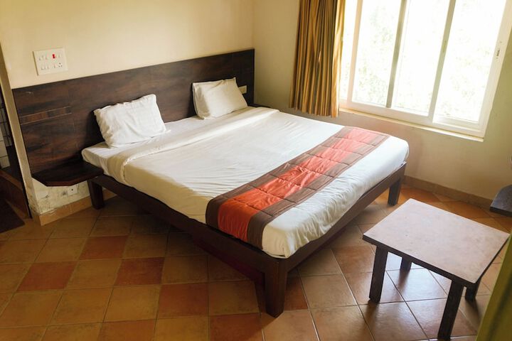 Room 28 of 78