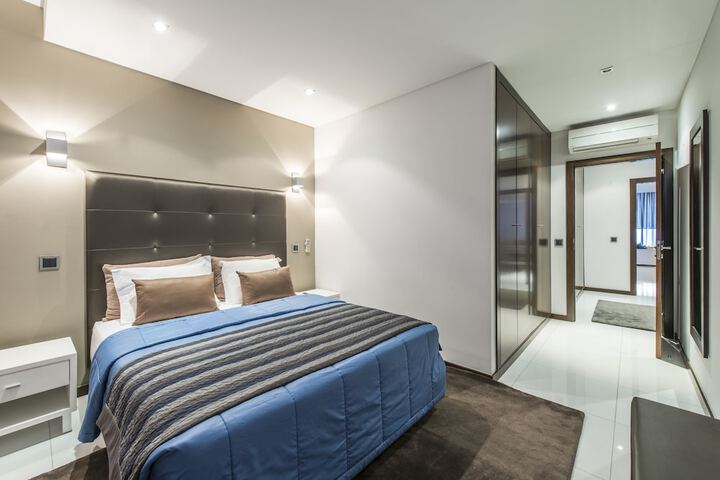 Room 3 of 31