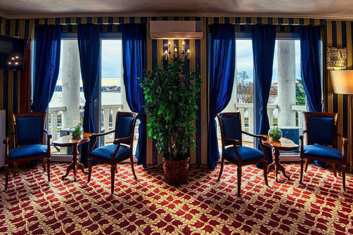 Hotel Interior 79 of 87