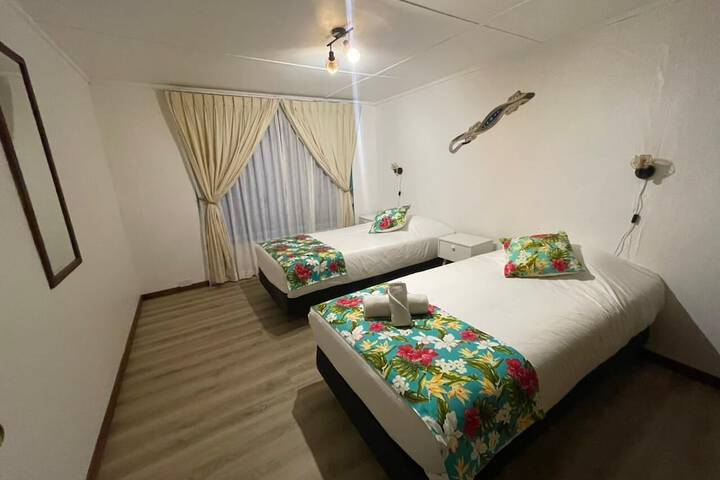 Room 5 of 73