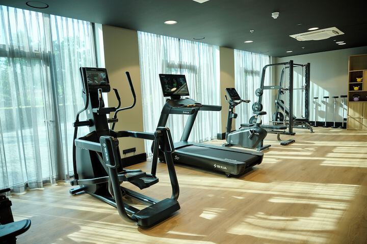 Health and Fitness 25 of 32
