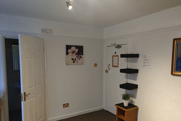 Room 13 of 49