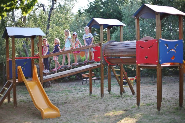Childrens Activities 13 of 33