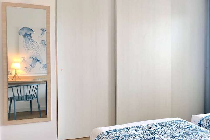 Room 19 of 90