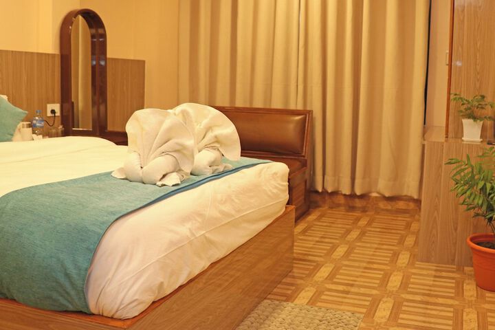 Room 10 of 119