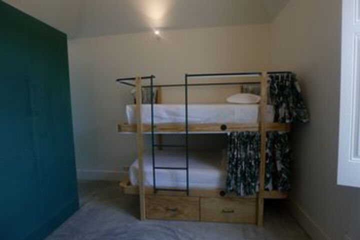 Room 22 of 119