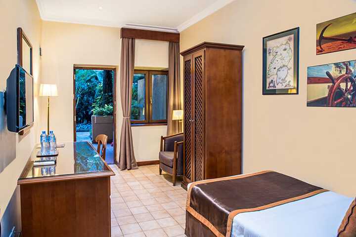 Room 30 of 55