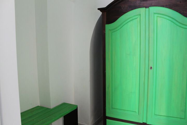 Room 36 of 76