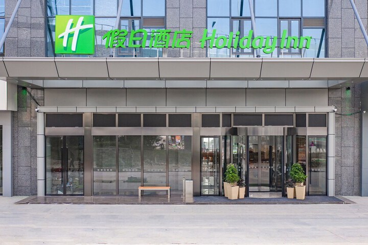 Hotel 50 of 55