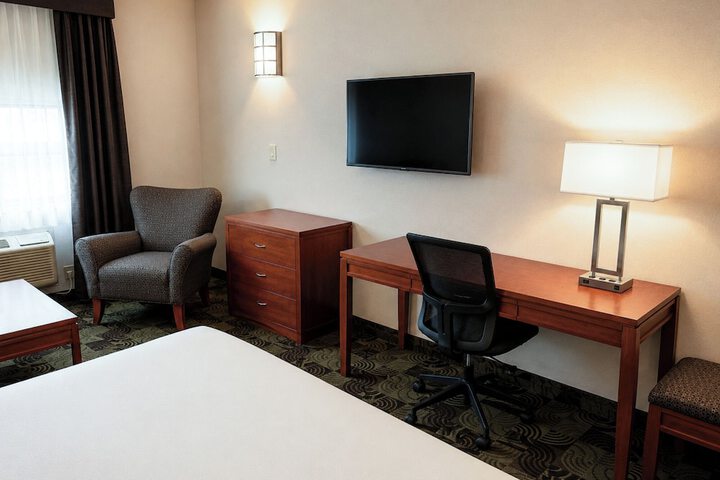 Room 13 of 52