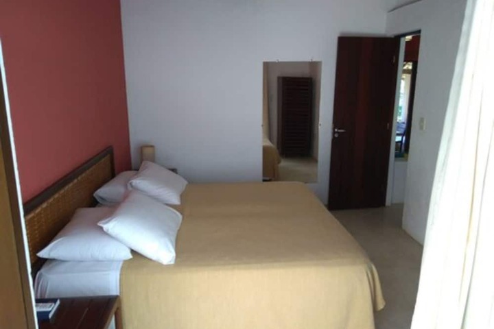 Room 8 of 58