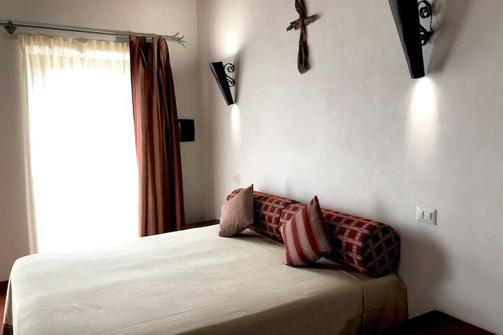 Room 9 of 67