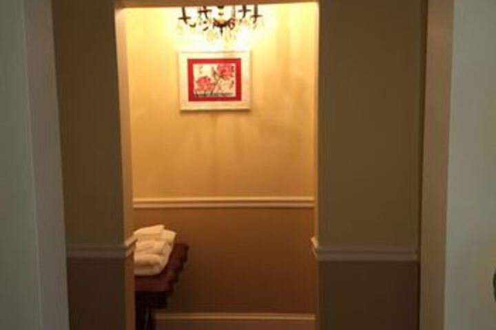 Ballroom/Hall 34 of 52