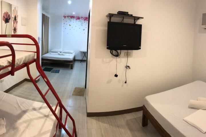 Room 19 of 45