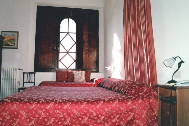 Room 3 of 14