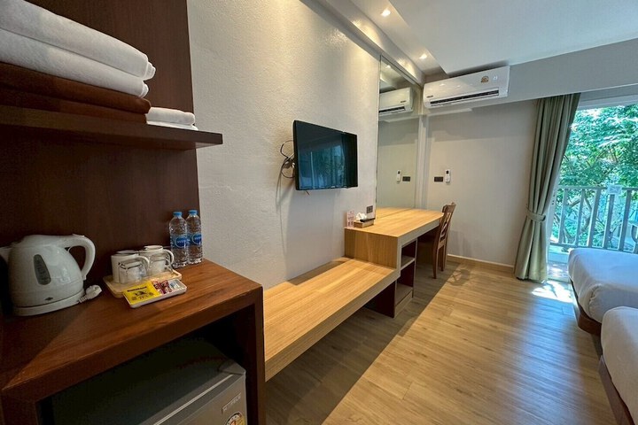 Room 35 of 78