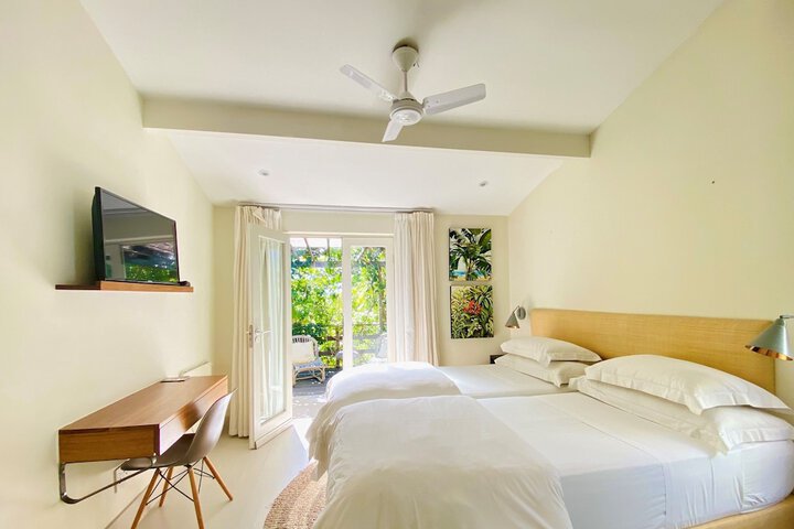 Room 4 of 24