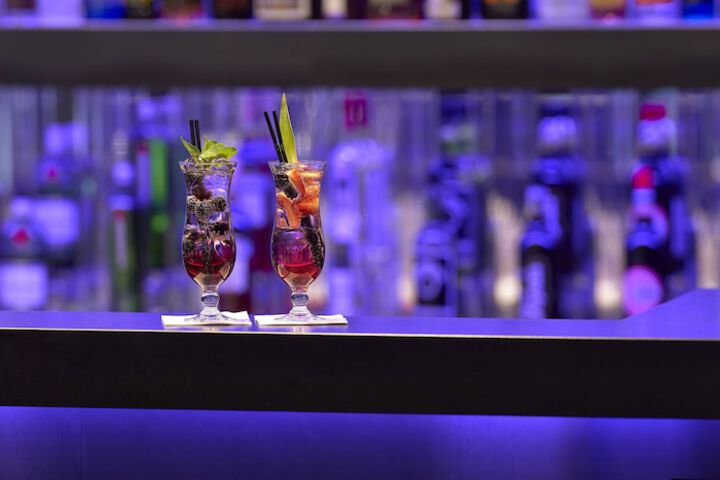 Lounge 59 of 72