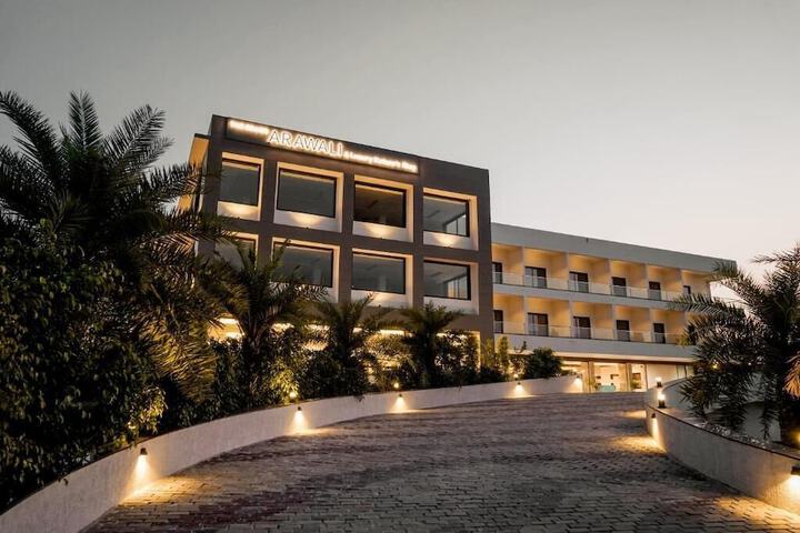 Hotel 27 of 27