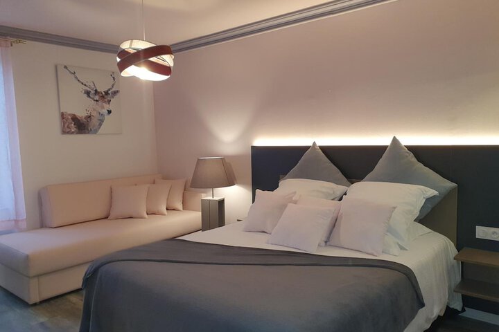Room 27 of 58