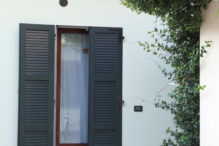 Hotel Entry