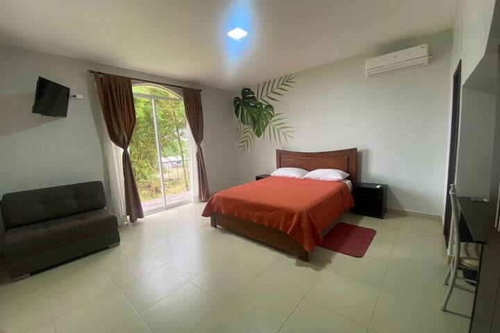 Room 4 of 39