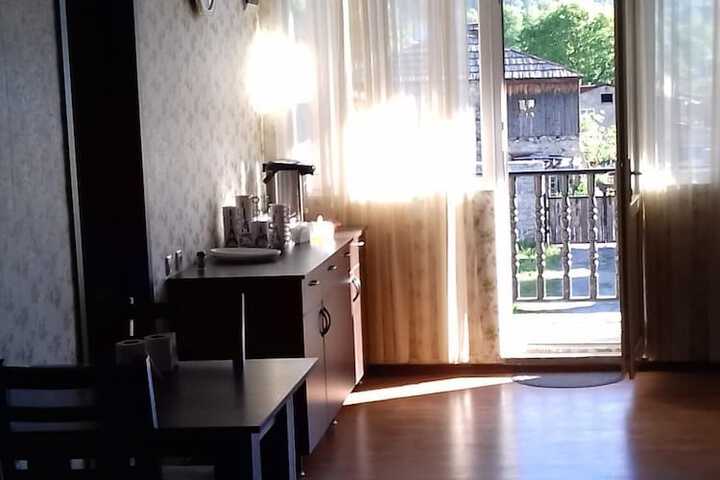Room 25 of 54