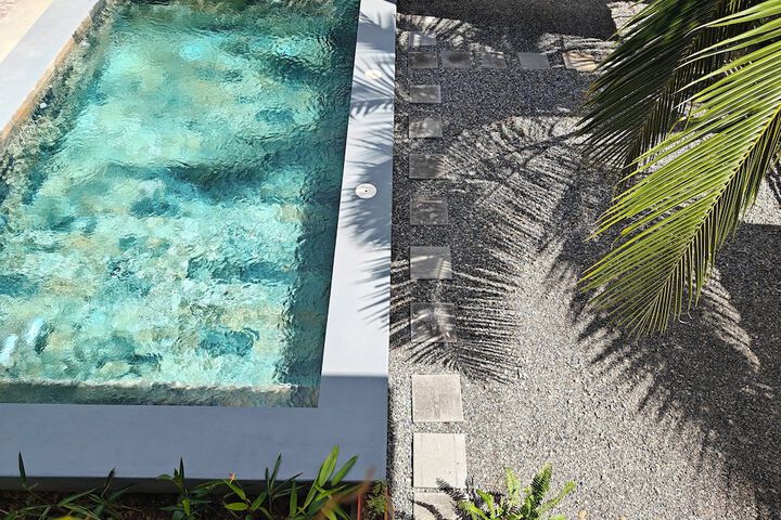 Pool 12 of 16